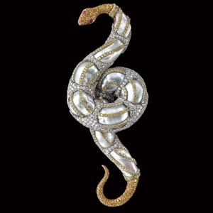 Buccellati Pearl and gold Serpent